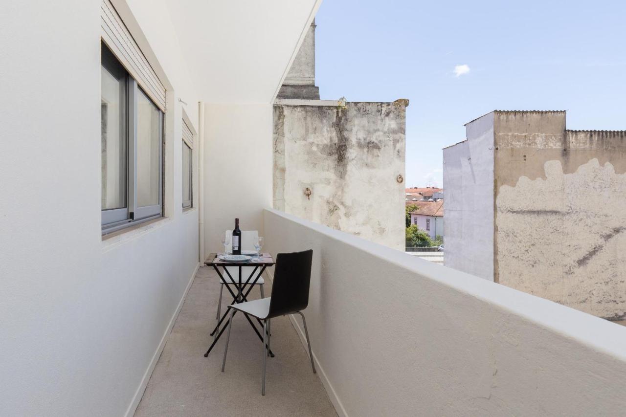 Moreira Guest House Порто Екстериор снимка